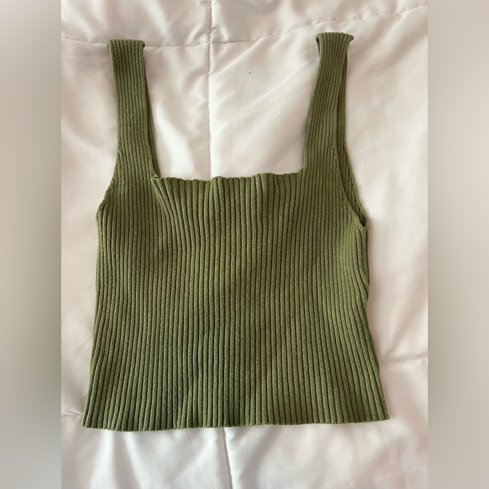 Green ribbed square neck tank - size small